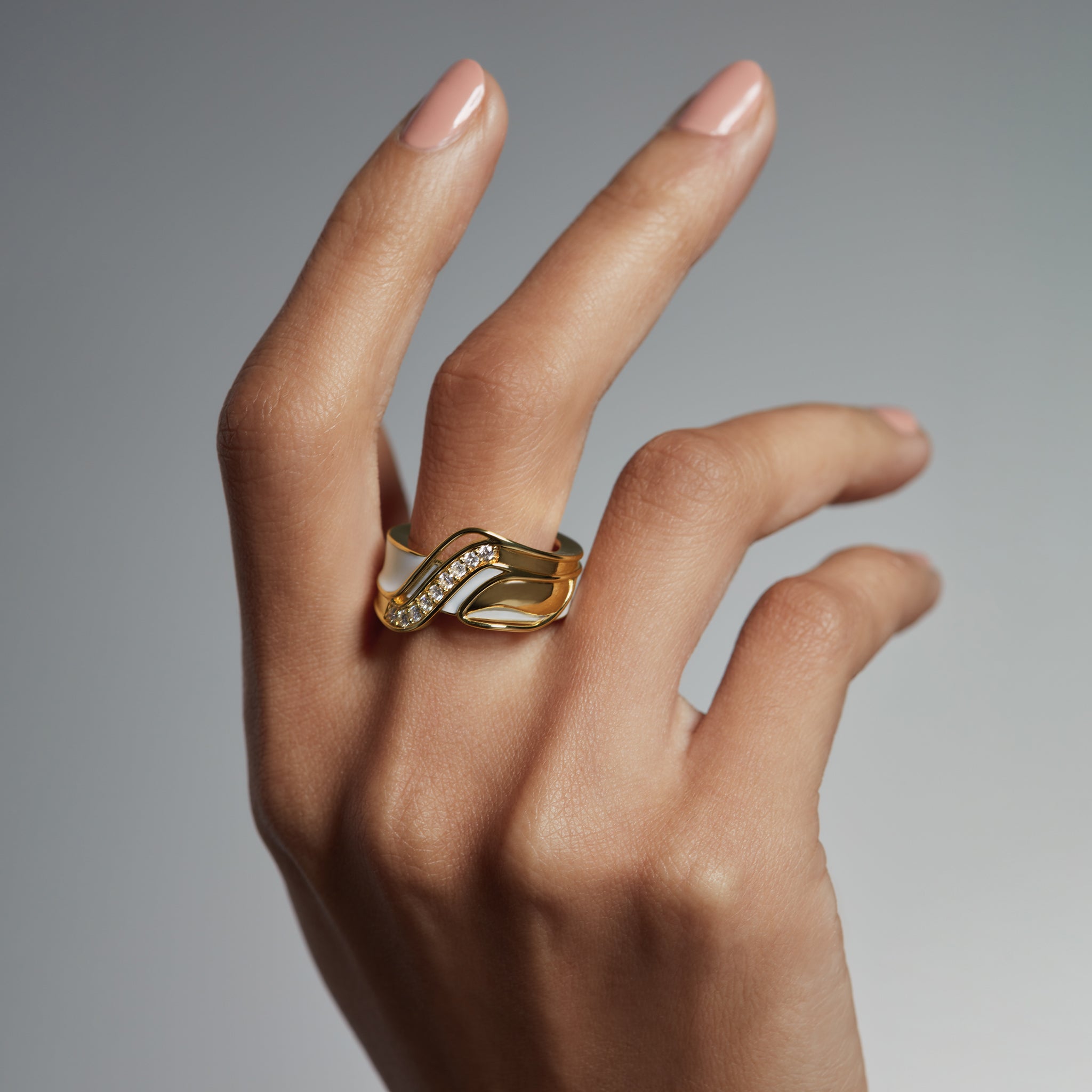 Adoro Band Ring with Diamonds in 18K Gold Vermeil