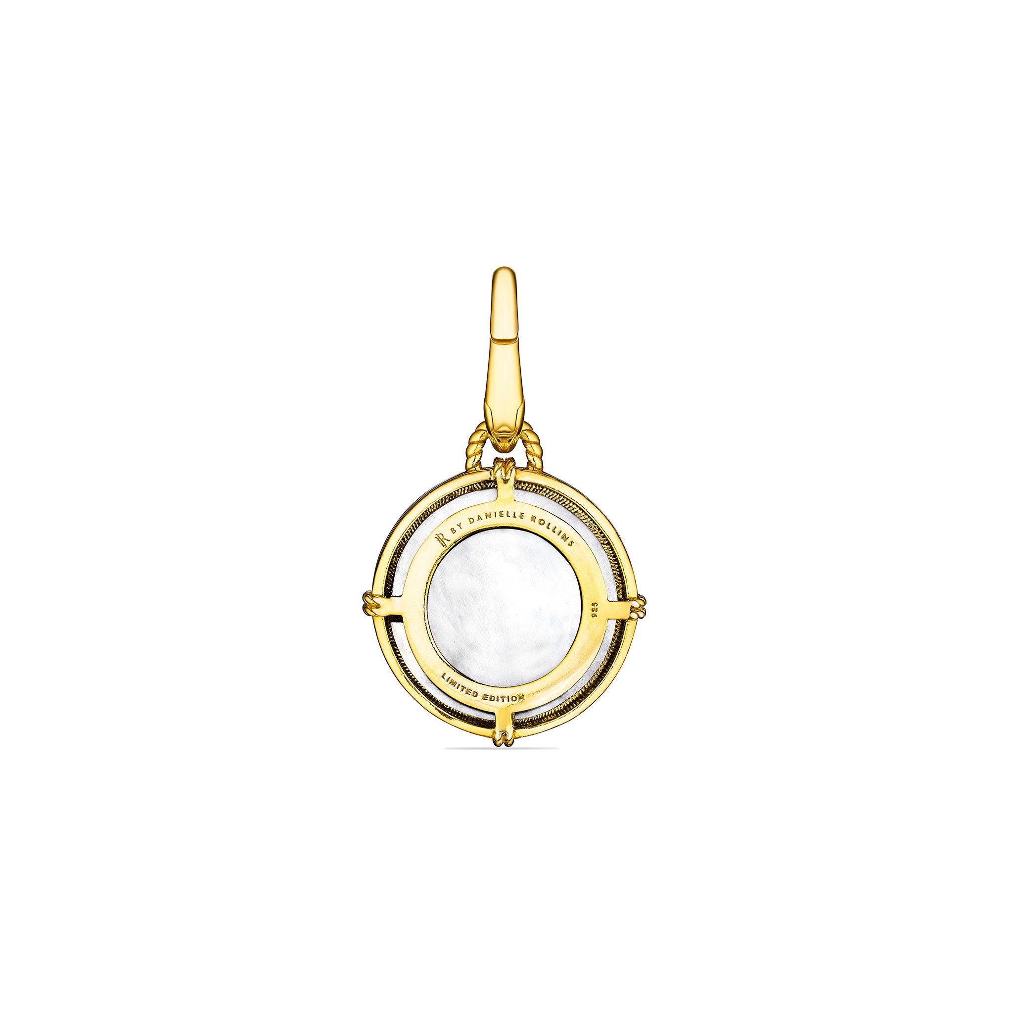 Ocean Reef Sea Shell Medallion with Mother of Pearl in 18K Gold Vermeil