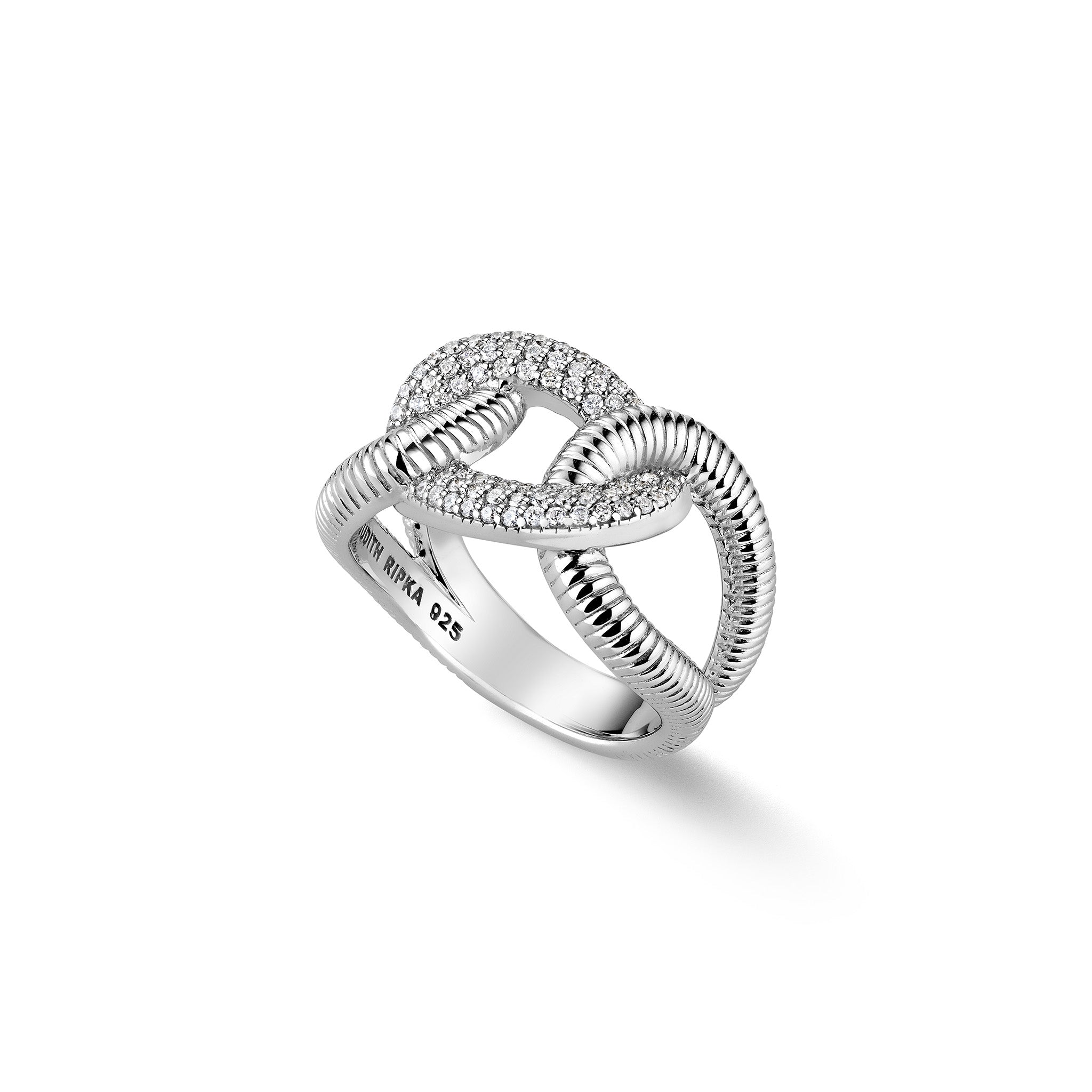 Eternity Interlocking Link Ring with Diamonds