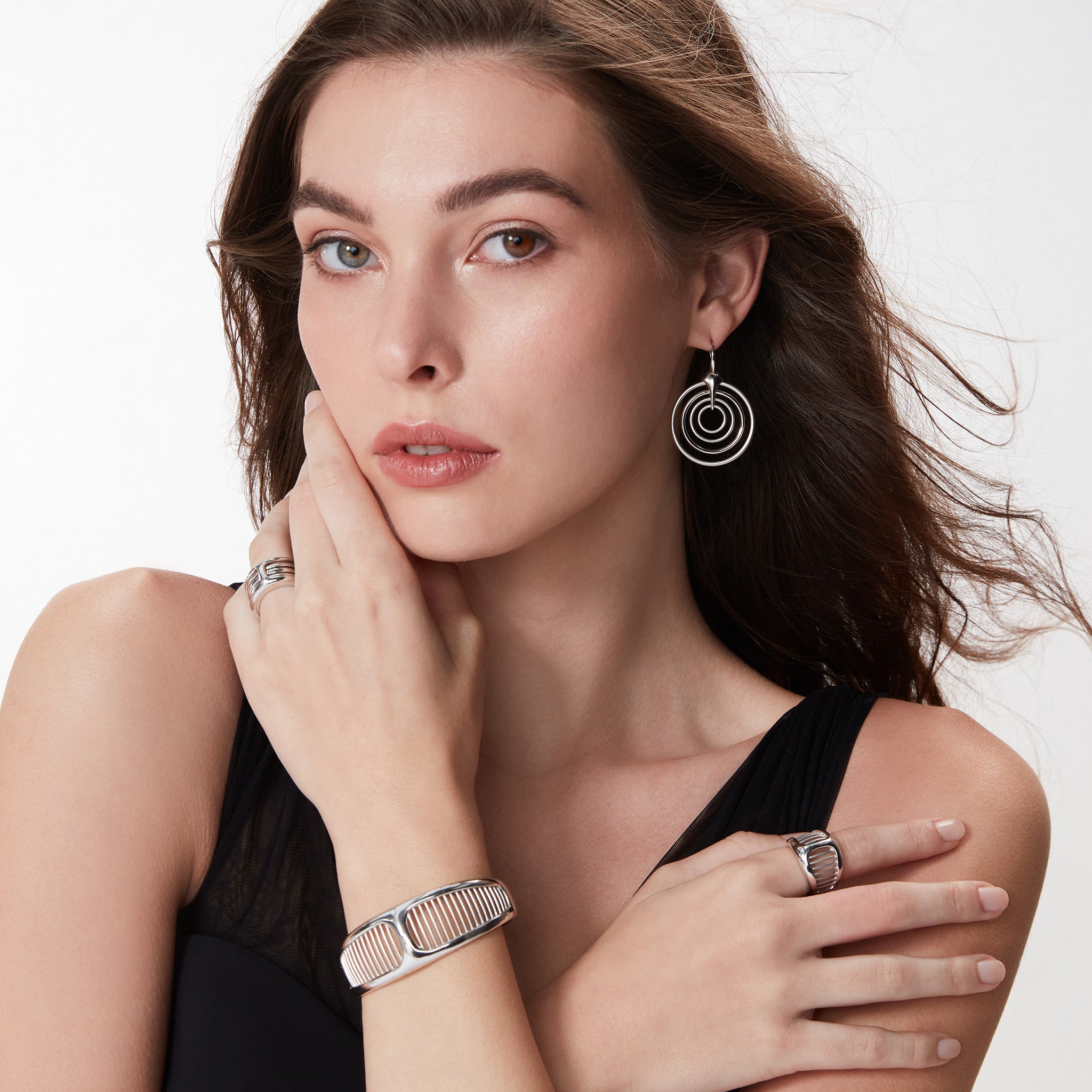 Cielo Wide Band Ring