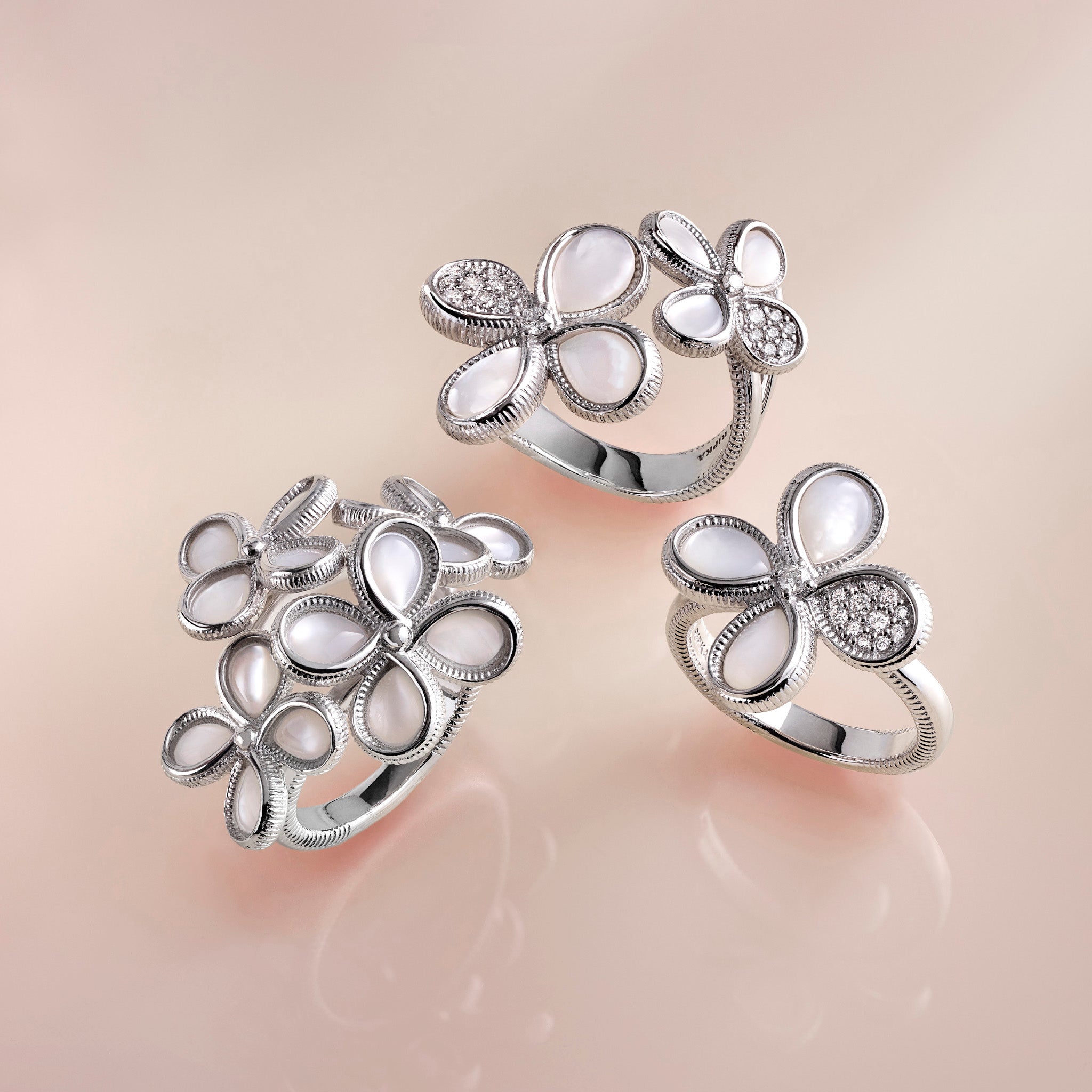 Jardin Double Flower Ring with Mother of Pearl and Diamonds