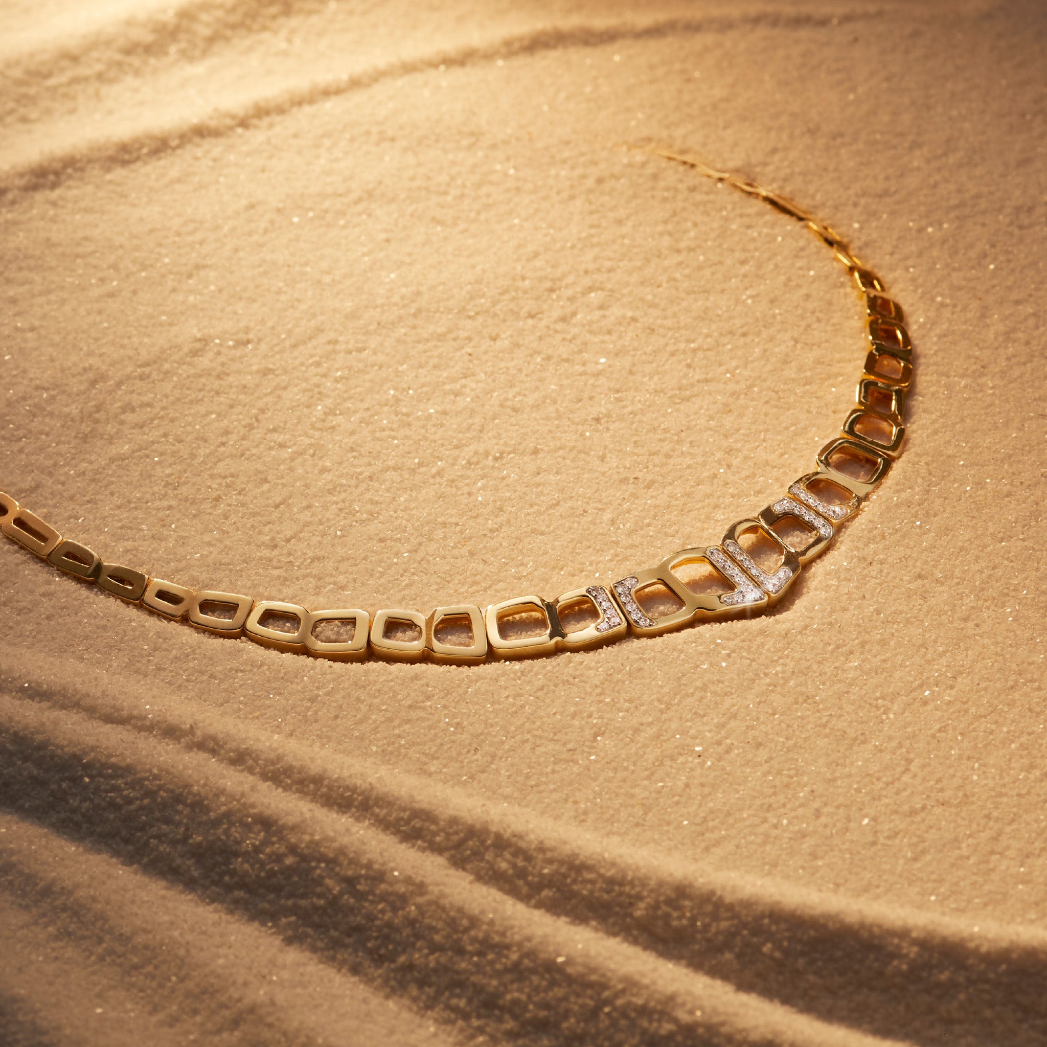 Selvaggia Collar Necklace with Diamonds in 14K